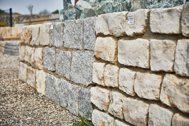 Produktübersicht PorznerSteine Natursteine, Sand und Kies